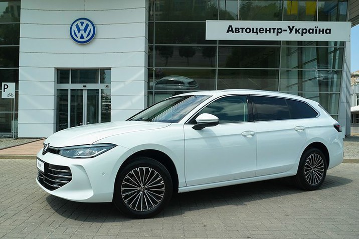 Новий Passat