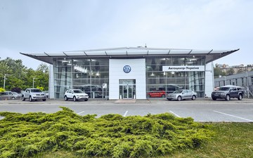 Автоцентр-Україна